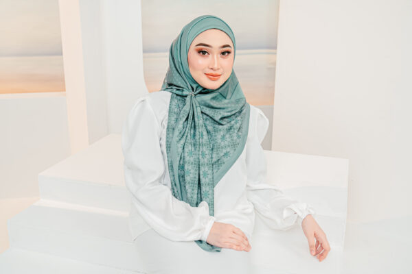 MOANA SATIN BAWAL - DUSTY GREEN